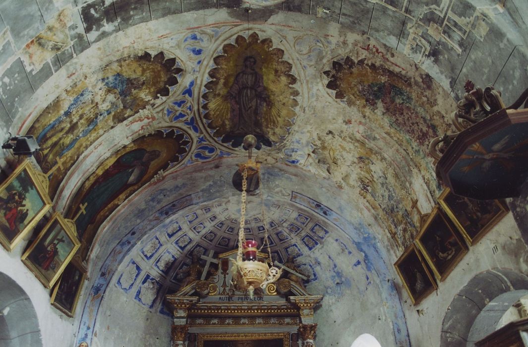 Eglise Saint-Hilaire de Moissac : Peintures murales du choeur et de l’avant choeur, vue générale