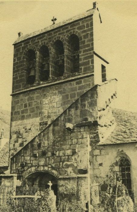 Eglise Saint-Hilaire de Moissac : Façade sud, vue générale