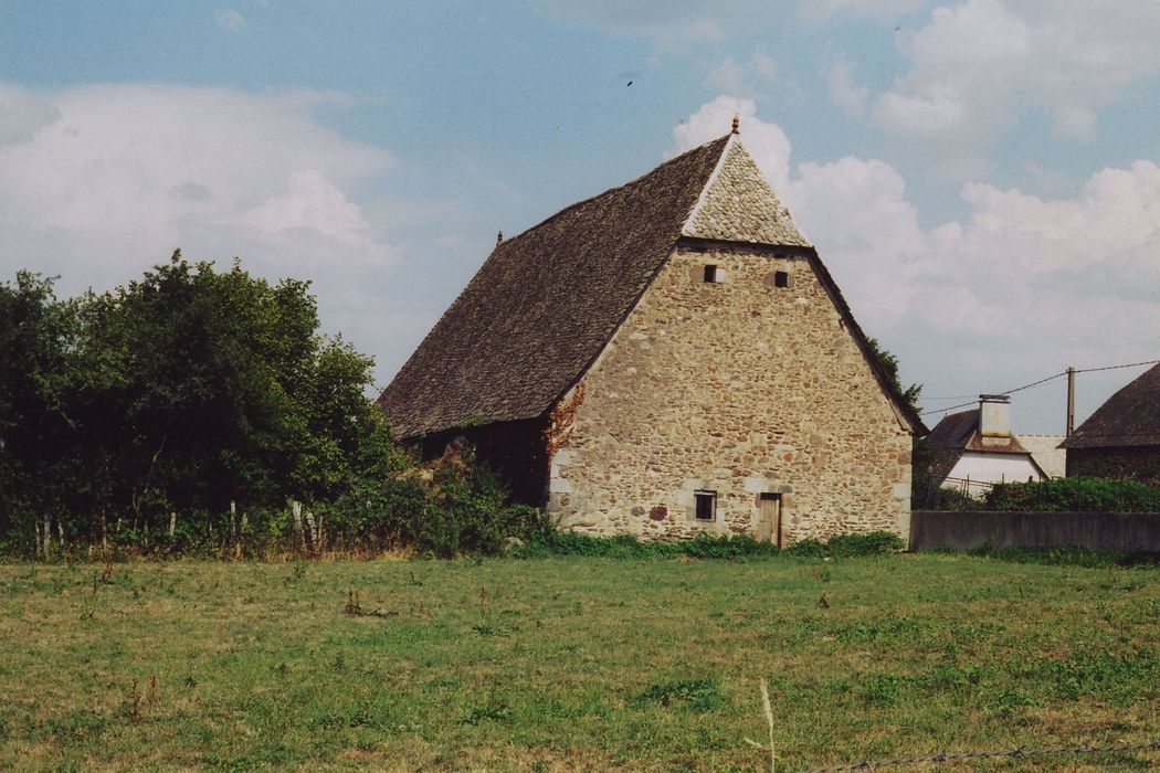 Grange Maziol : Pignon ouest, vue générale