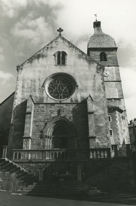 Eglise collégiale Notre-Dame : Façade sud, vue générale