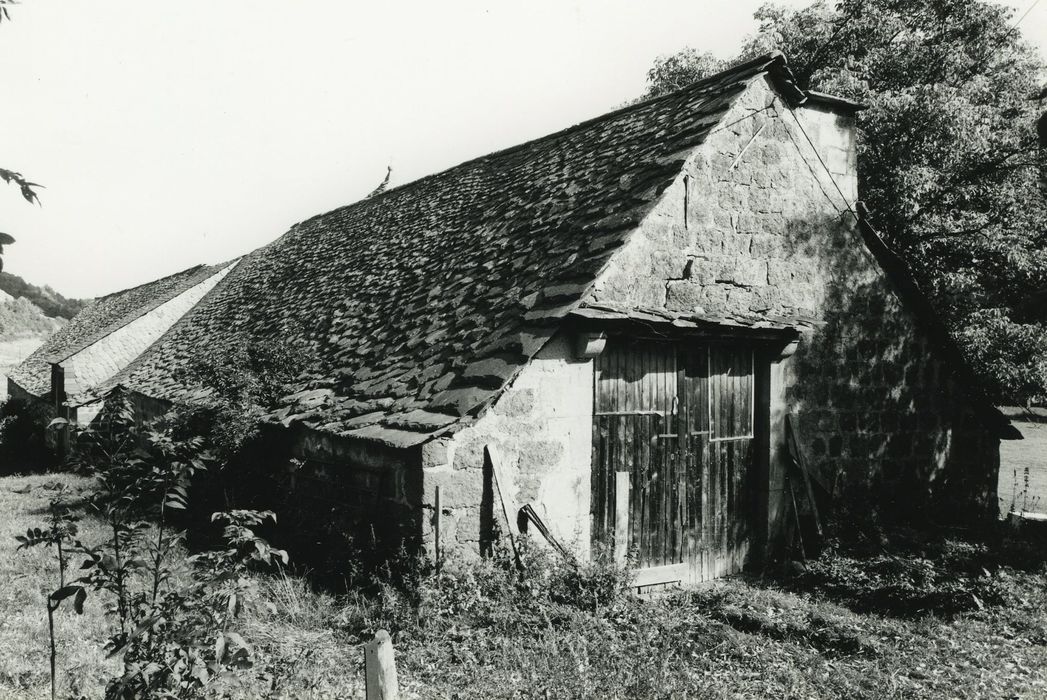 Ferme de la Grange : Pignon ouest, vue générale