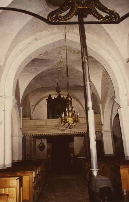 Eglise de l'Assomption de la Vierge : Nef, vue partielle