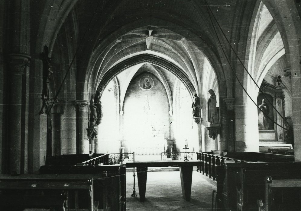 Eglise : Choeur, vue générale