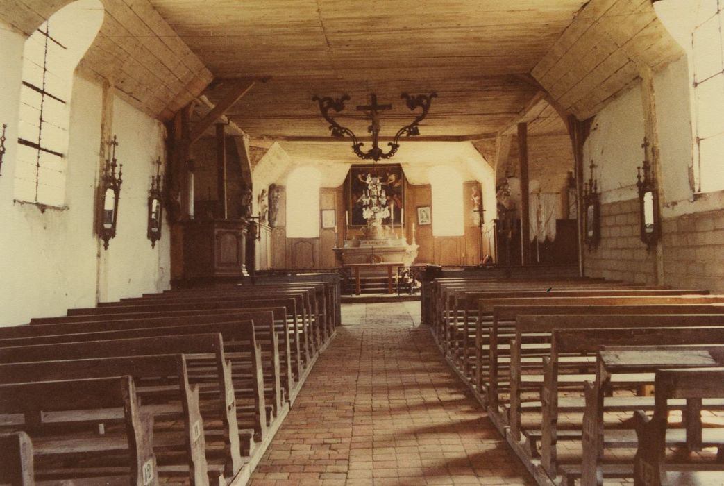 Eglise : Nef, vue générale