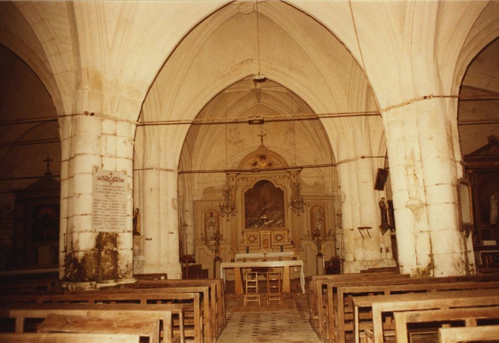 Eglise Saint-Parres : Nef, vue générale