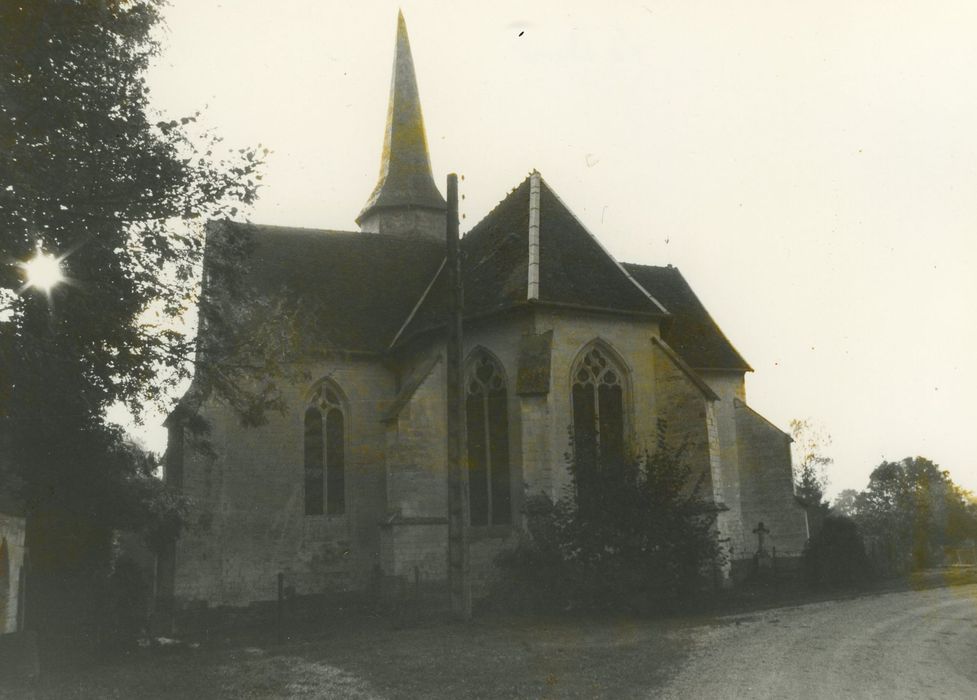 Chapelle de Brantigny : Chevet, vue générale