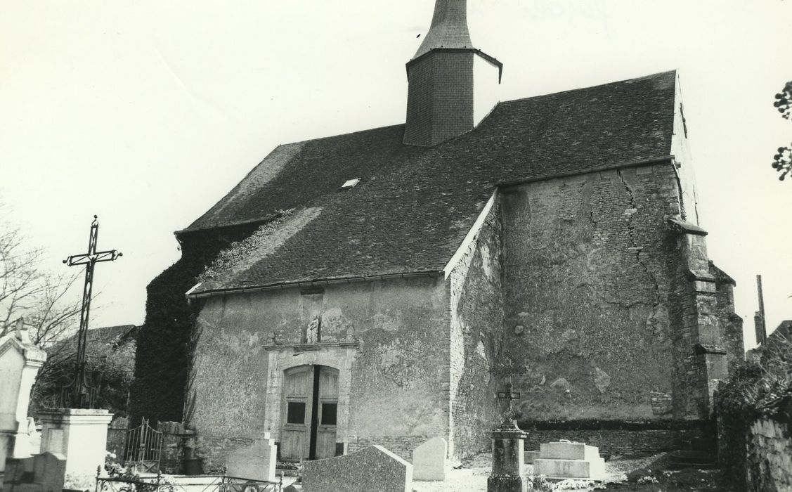 Eglise de Puits : Façade ouest, vue générale