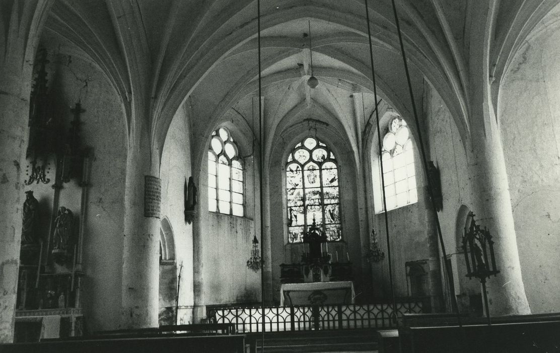 Eglise de Puits : Choeur, vue générale