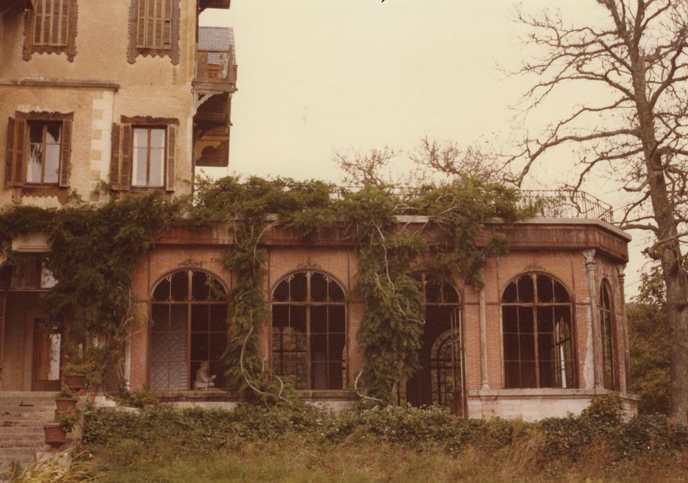 Chalets de Mont-d'Arnaud : Grand chalet, jardin d’hiver, façade sud, vue générale