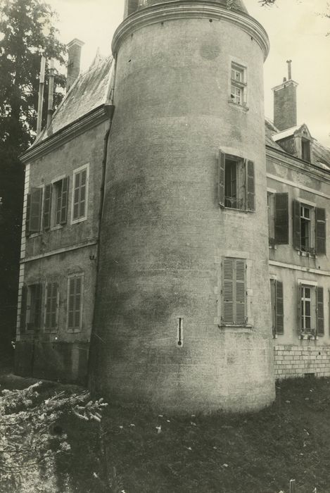 Château : Tour nord-ouest, vue générale