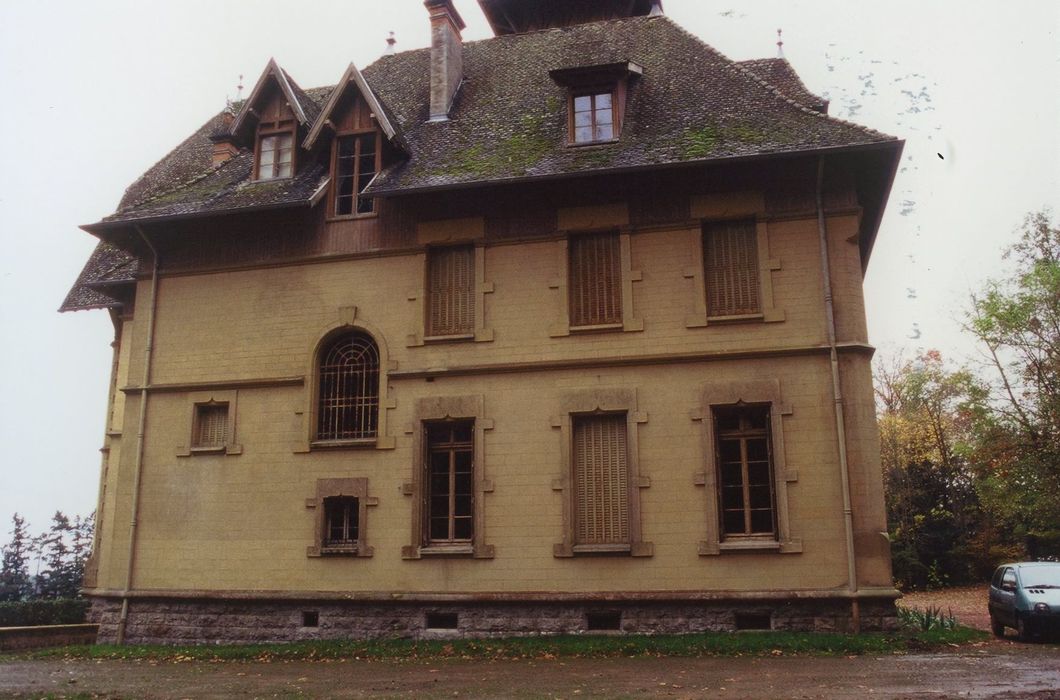 Château de Corcelles : Façade nord, vue générale