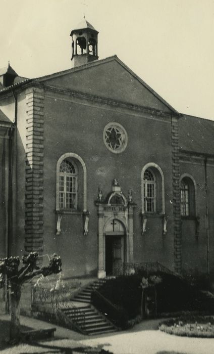 Hôpital-hospice, ancien Hôtel-Dieu : Chapelle, façade est, vue générale