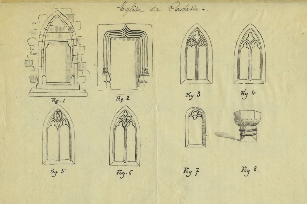 Eglise : Détailsdes encadrements de portes et de fenêtres