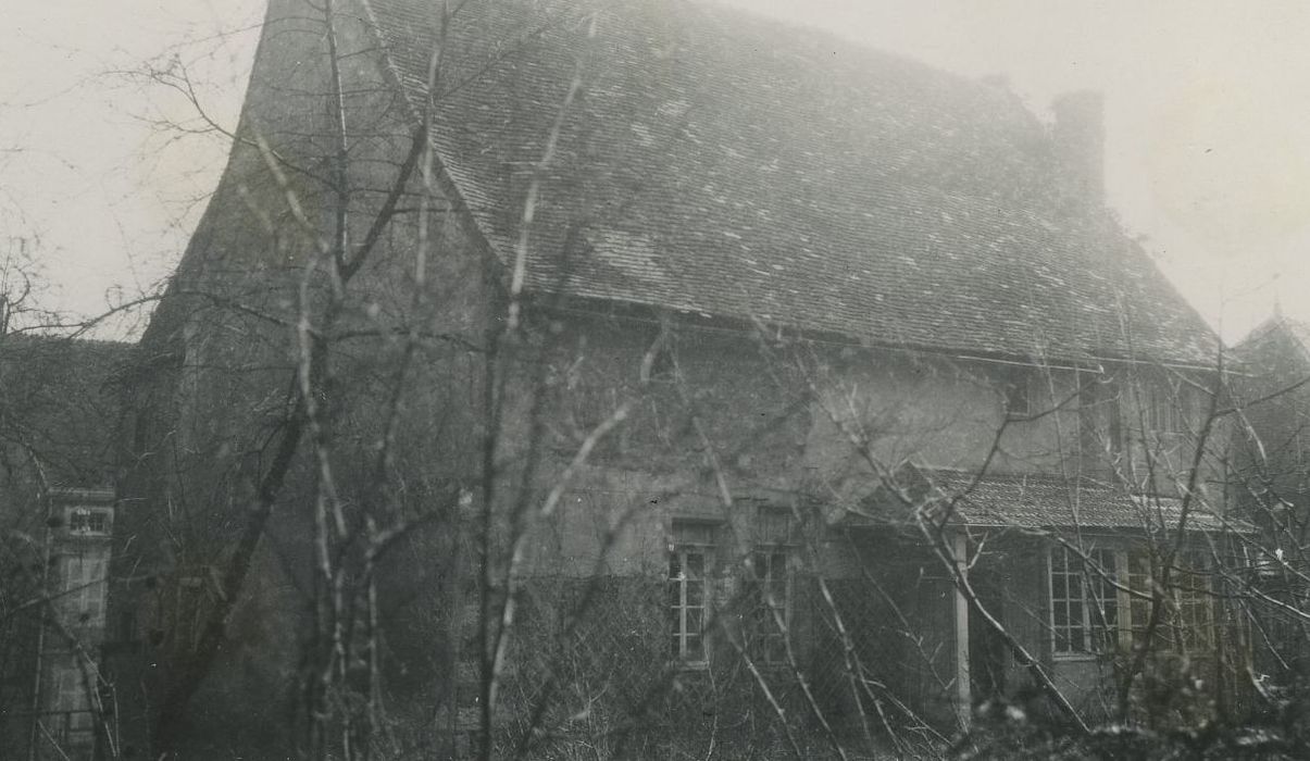 Maison dite des Templiers : Façade sud-ouest, vue partielle