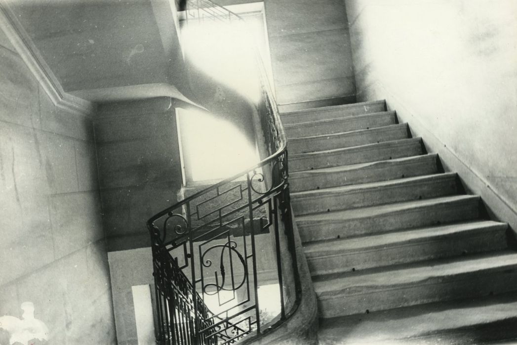 Château : Escalier d’honneur, vue partielle