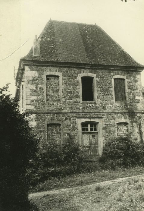 Château d'Audour : Aile est, façade nord, vue générale