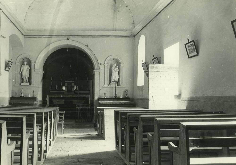 Eglise : Nef, vue générale