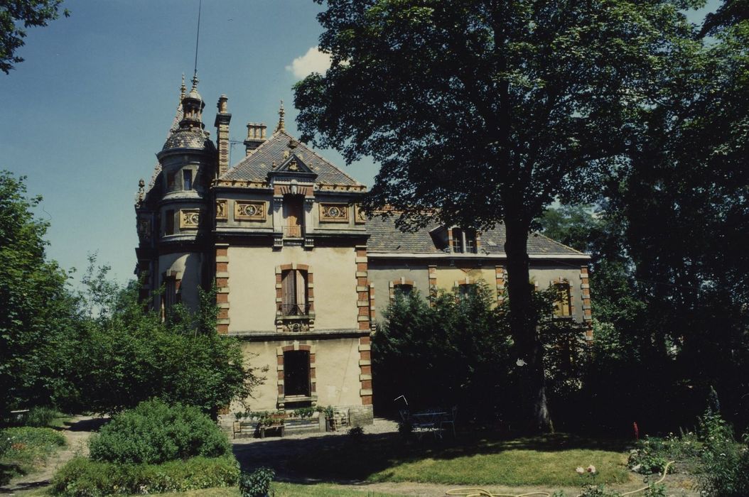 Ancienne tuilerie Perrusson : Façade ouest, vue partielle