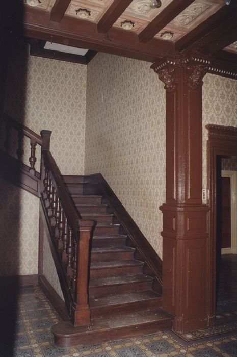 Ancienne tuilerie Perrusson : Escalier, vue partielle