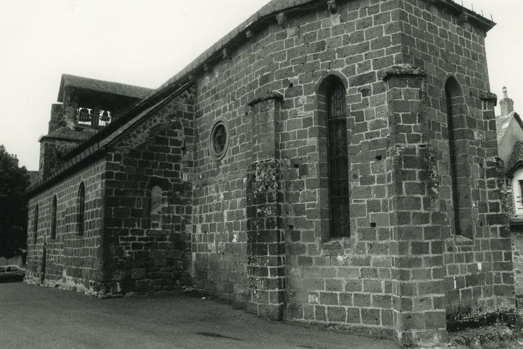 Eglise Saint-Saturnin : Ensemble sud-est, vue générale