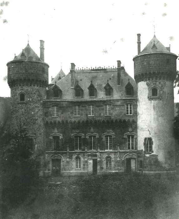 Château de Sedaiges : Façade sud, vue générale