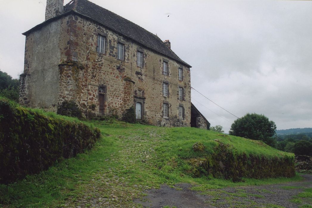 Château d'Estang : Façade nord, vue générale