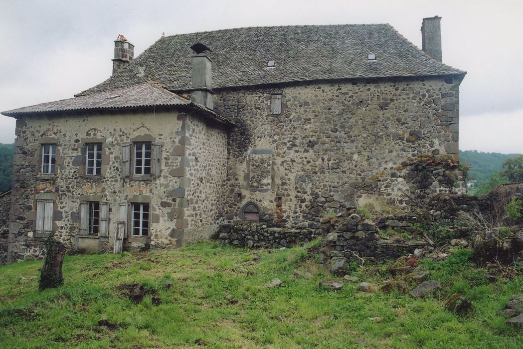 Château d'Estang : Façade sud, vue générale