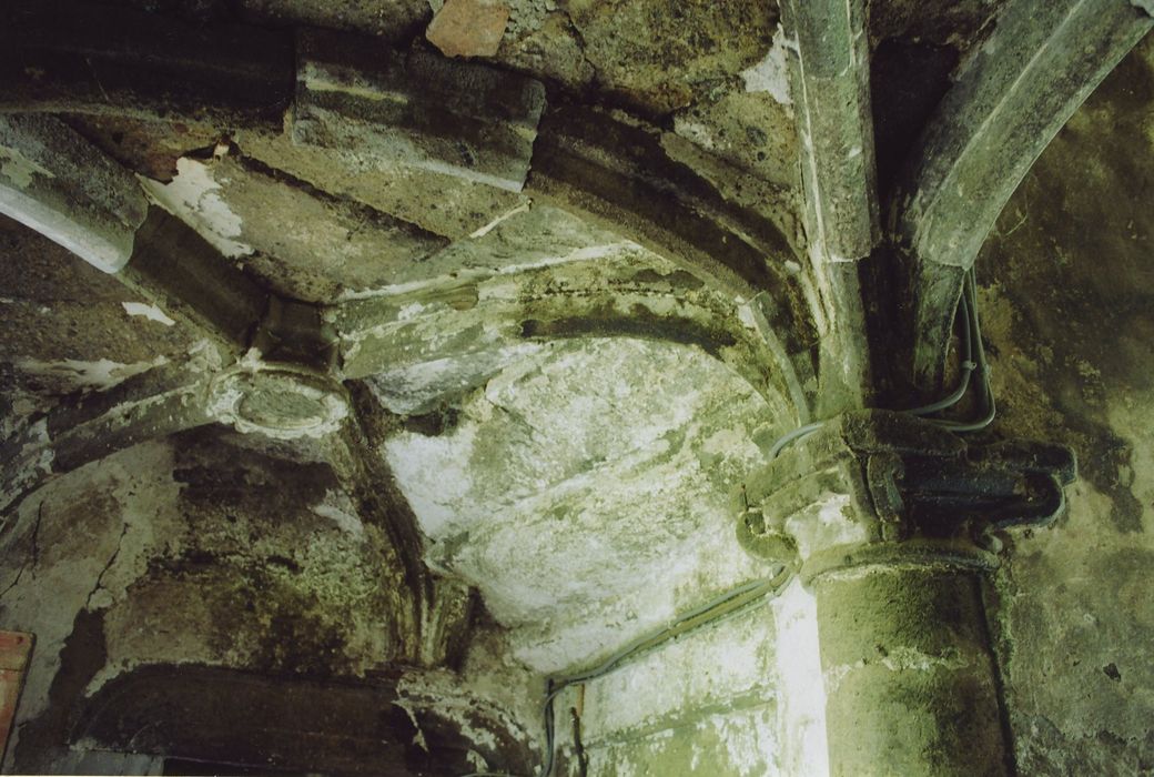 Château d'Estang : Escalier, détail