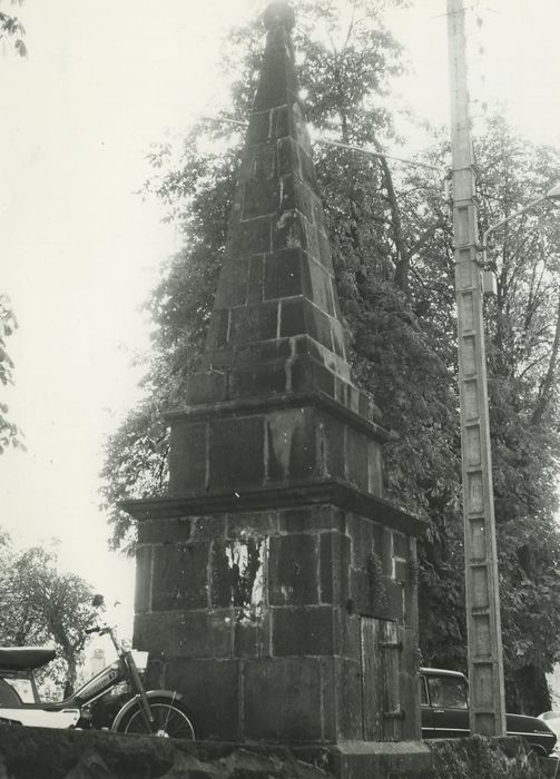 Fontaine de Monthyon, vue générale