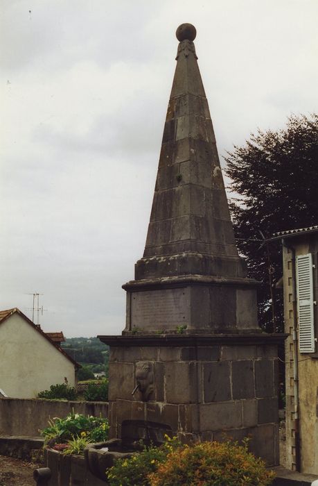 Fontaine de Monthyon, vue générale