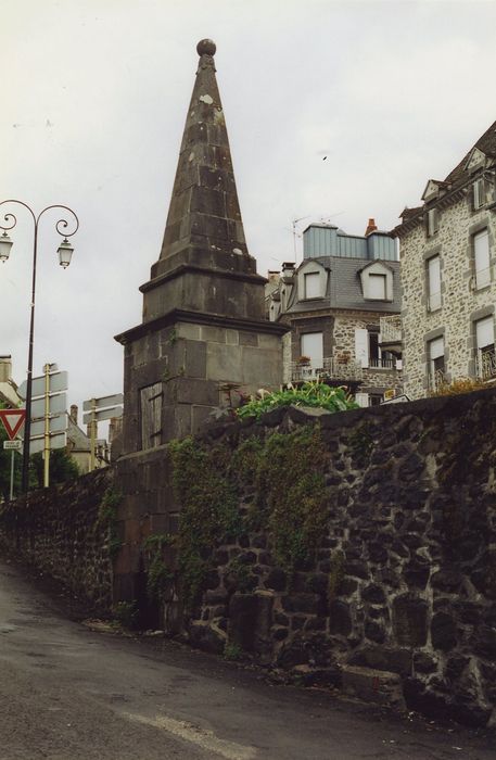 Fontaine de Monthyon, vue générale