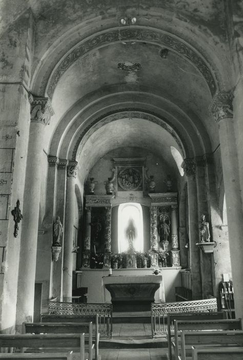 Eglise Saint-Léger : Nef, vue générale