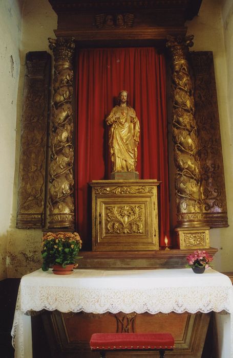 retable de la chapelle nord, statue : Christ du Sacré Coeur