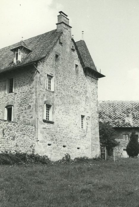 Domaine de Dilhac : Maison de maître, pignon est, vue générale