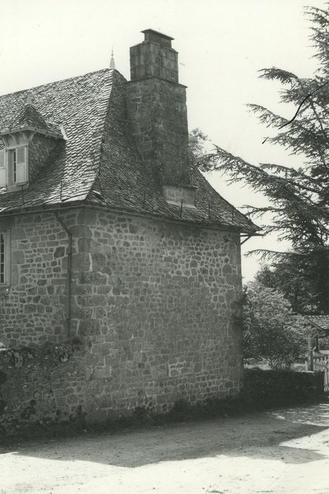 Domaine de Dilhac : Maison de maître, pignon est, vue générale