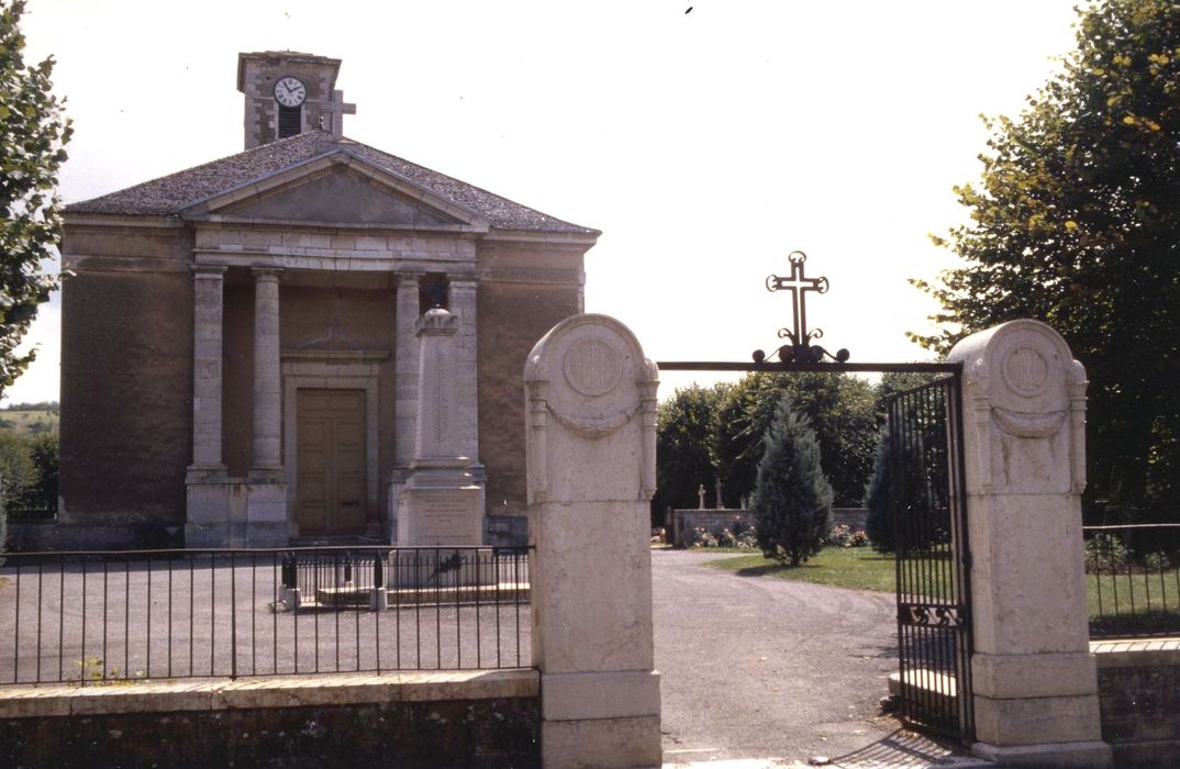 Eglise Saint-Martin : Façade nord, vue générale