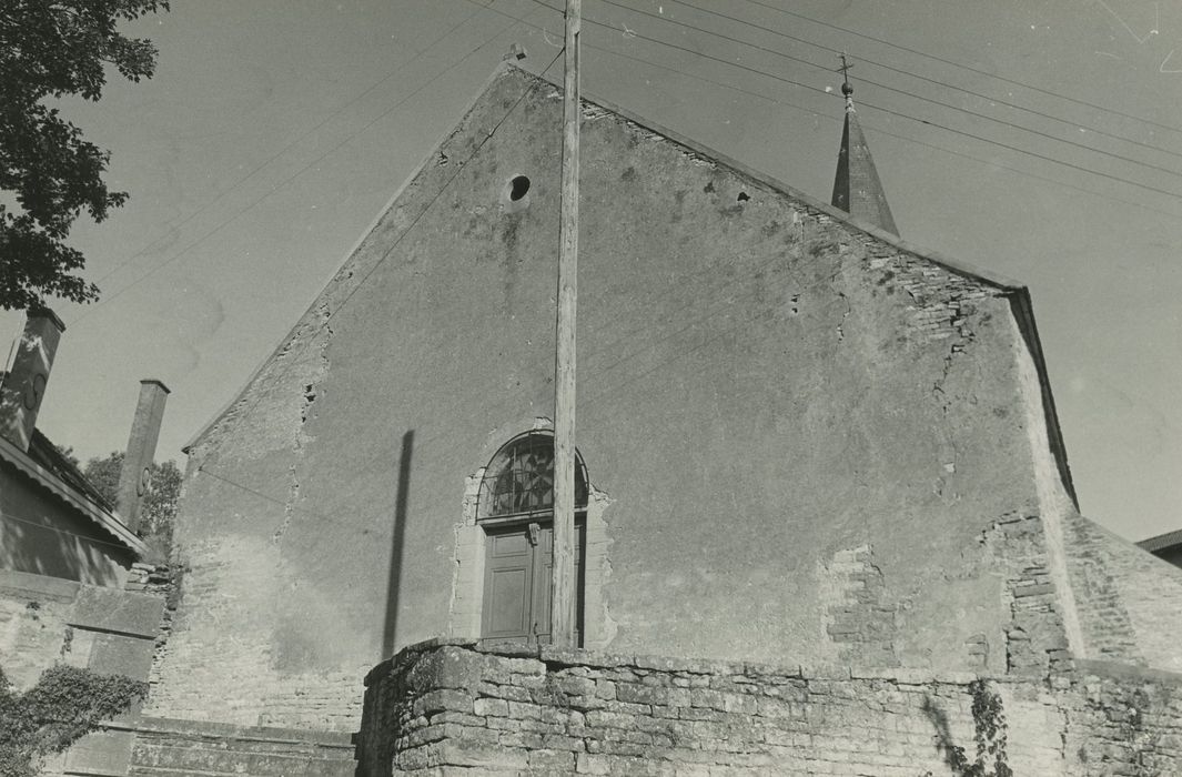 Eglise : Façade occidentale, vue générale