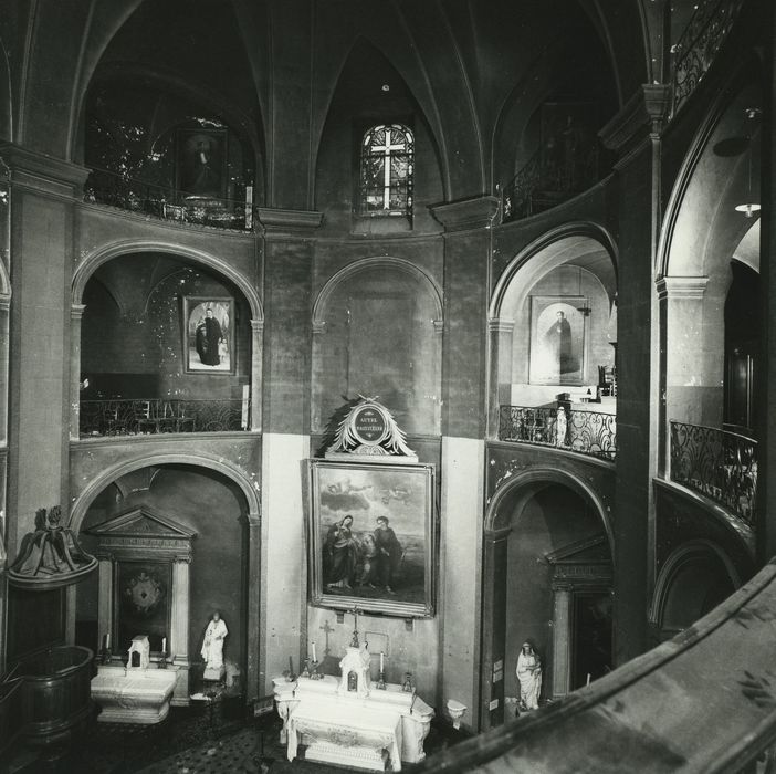 Hospice de la Charité : Chapelle, choeur, vue partielle