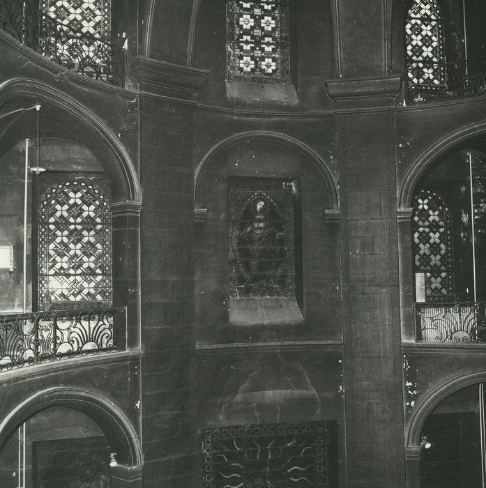 Hospice de la Charité : Chapelle, détail d’une verrière