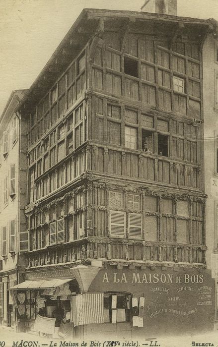 Immeuble dit La maison de Bois : Façades nord et est, vue générale