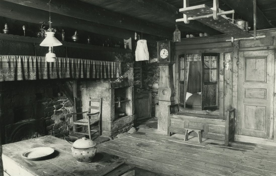 Ferme Allègre dite Maison du Paysan : Salle commune, vue partielle