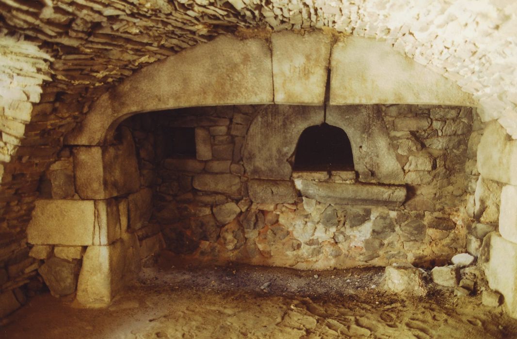 Ferme Torrette dite la Vieille Maison : Four à pain, vue générale