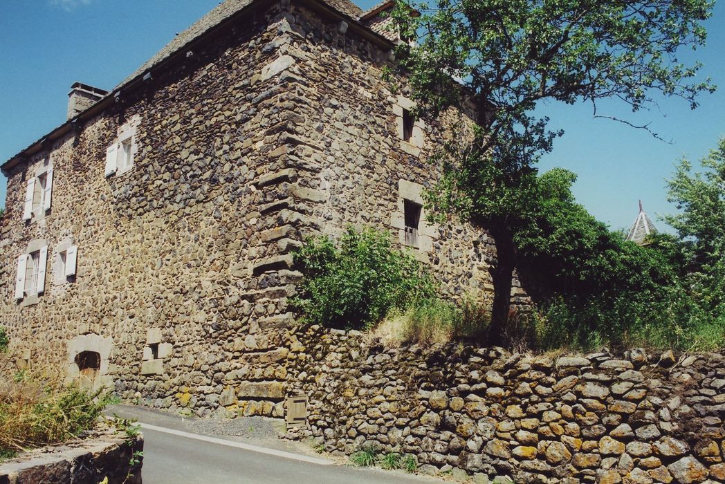 Ferme Torrette dite la Vieille Maison : Logis du fermier, façades sud et ouest, vue générale