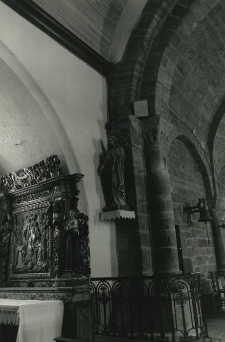 retable, bas-relief : Institution du rosaire (autel secondaire)