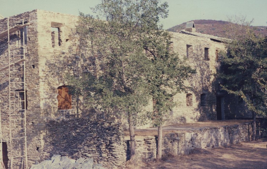 Ancien couvent Saint-Joseph : Façade est I, vue partielle