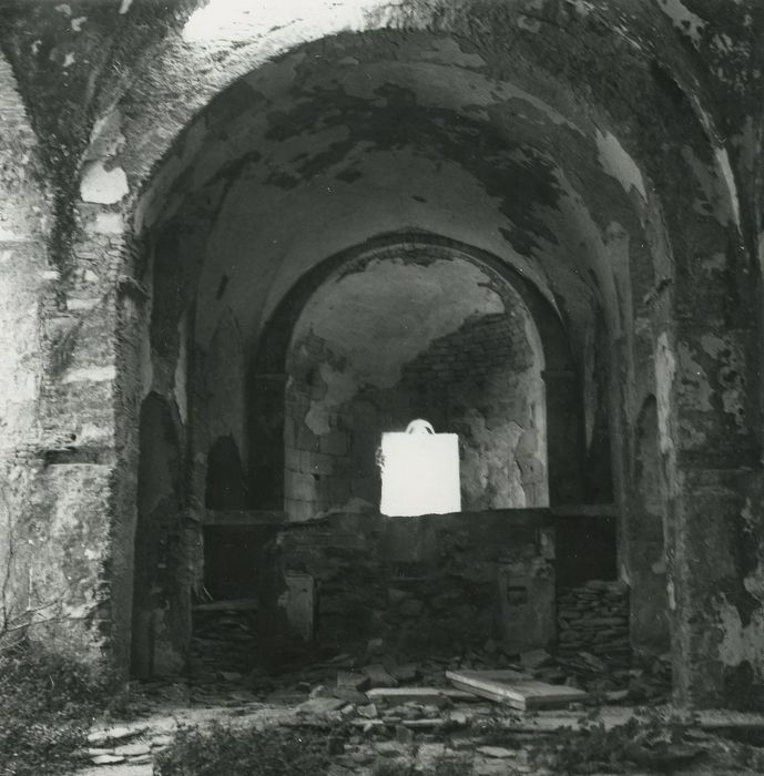 Ancien couvent Saint-Joseph : Eglise, choeur, vue générale des ruines