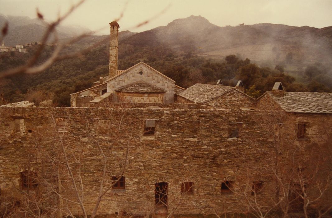 Ancien couvent Saint-Joseph : Ensemble est, vue partielle