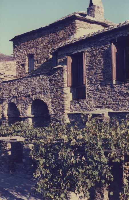 Ancien couvent Saint-Joseph : Façade sud, vue partielle