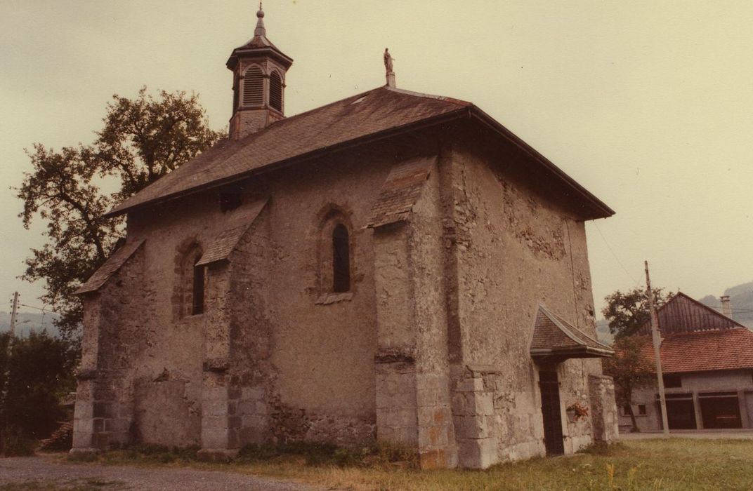 Chapelle de Flérier : Façades nord et ouest, vue générale