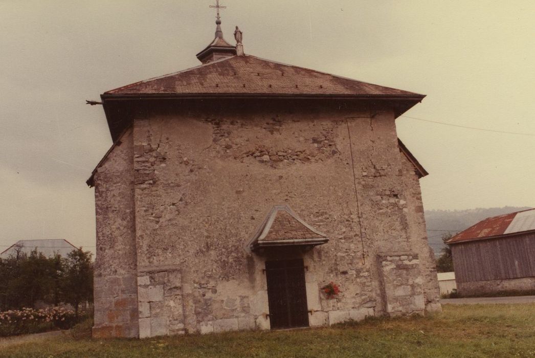 Chapelle de Flérier : Façade occidentale, vue générale